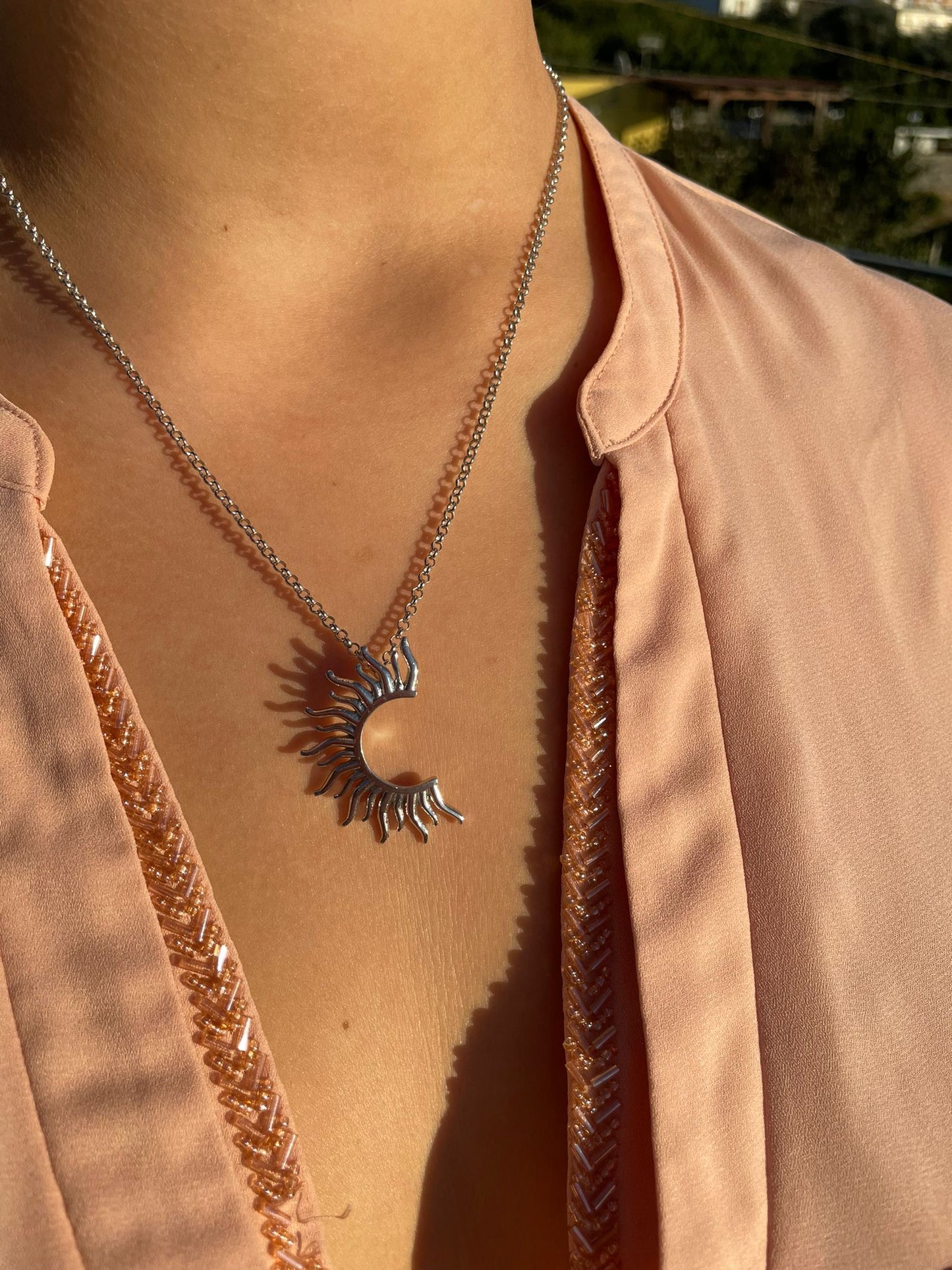 Parure- A sun