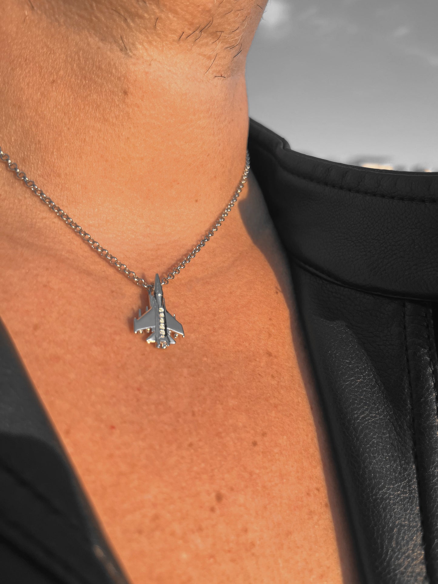 Top Gun pendant 