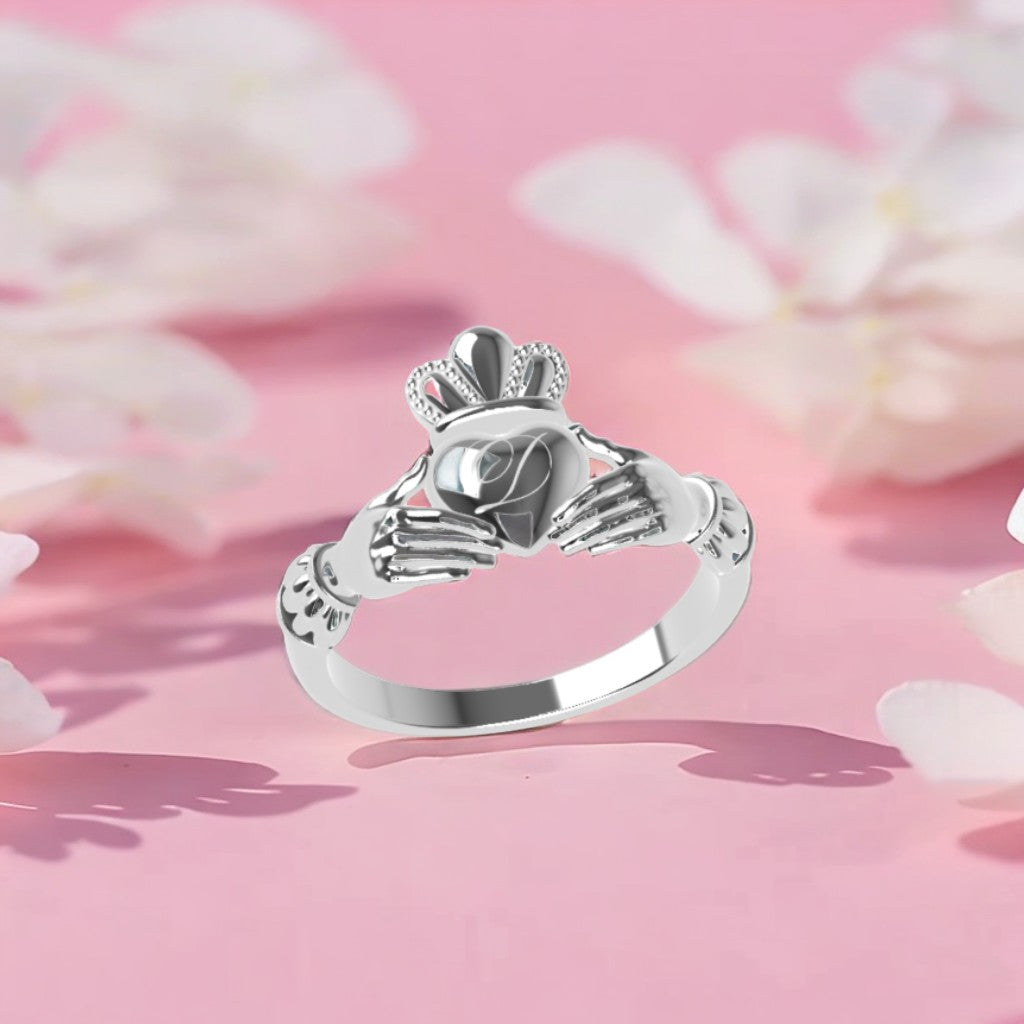 Claddagh ring