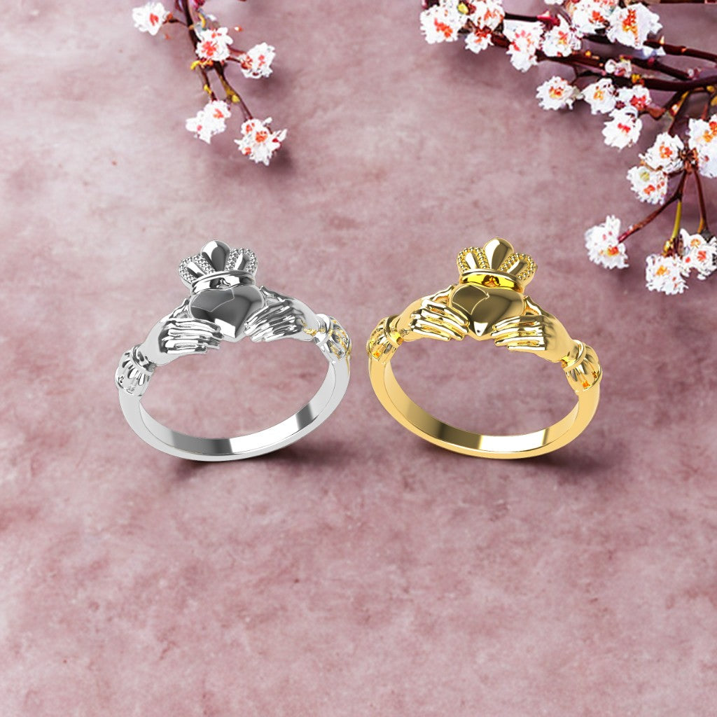 Claddagh ring